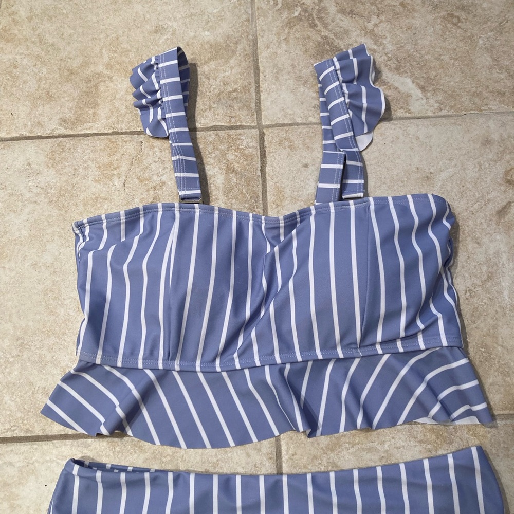 Zaful Blue and White Striped Bikini - Picture 2 of 4